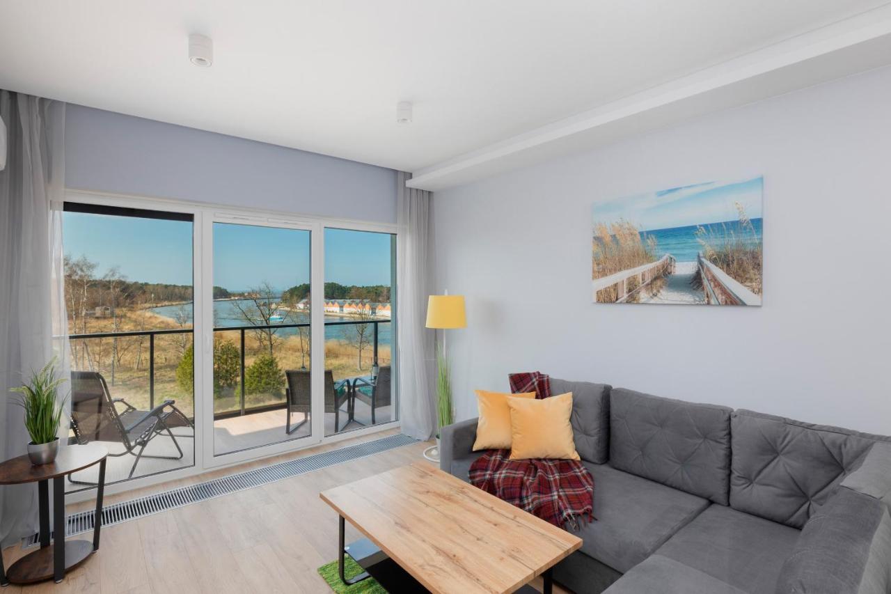 Apartment Wellness & Riverfront With Parking By Renters Dziwnow