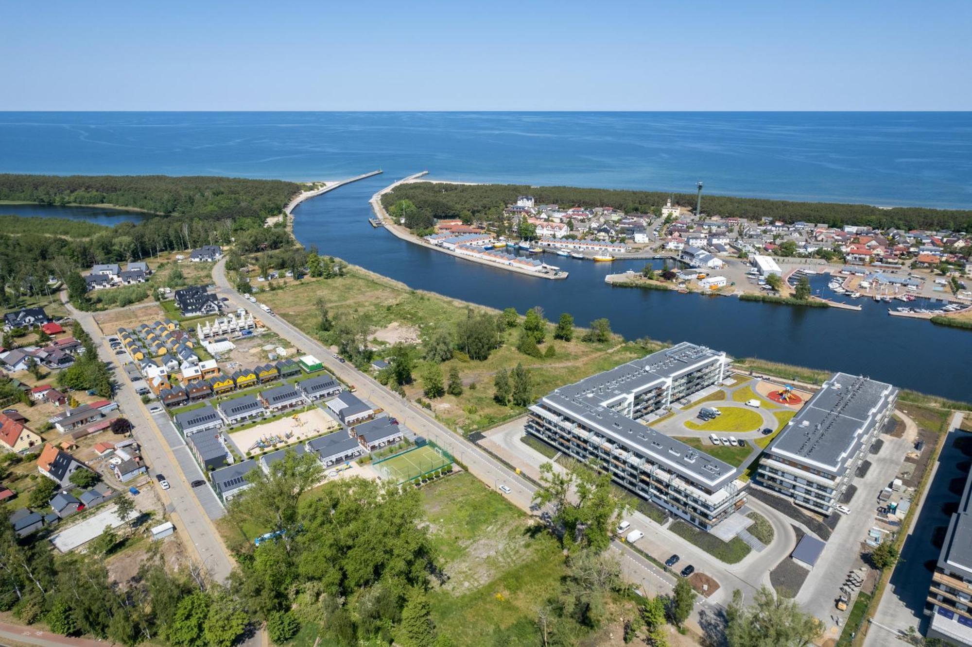 Wellness & Riverfront With Parking By Renters Apartament Dziwnów