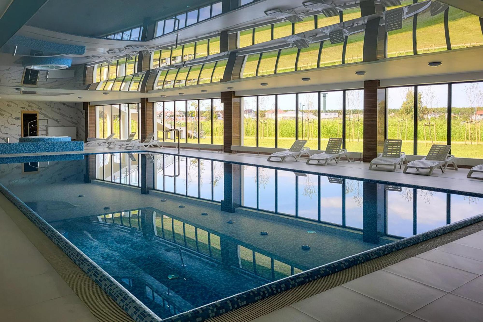 Wellness & Riverfront With Parking By Renters *
